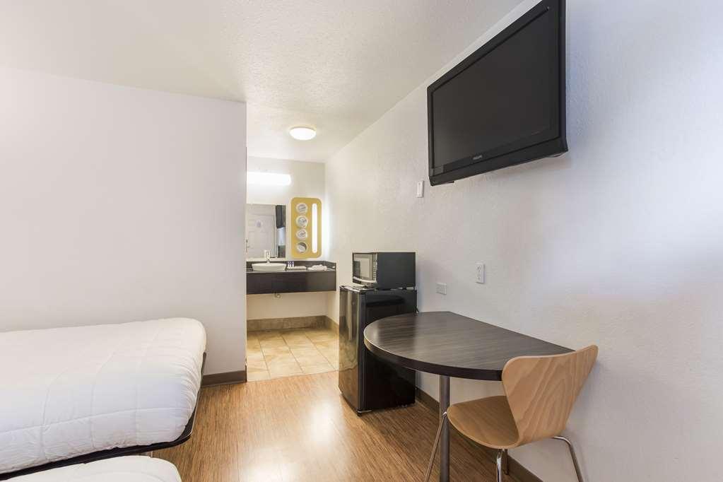 Americas Best Value Inn Bowling Green Quarto foto