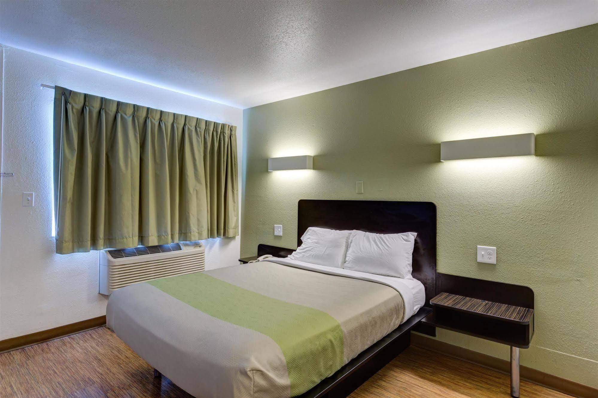 Americas Best Value Inn Bowling Green Exterior foto